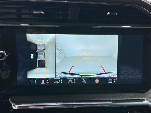 Used 2025 GMC Sierra 1500 Denali image 13