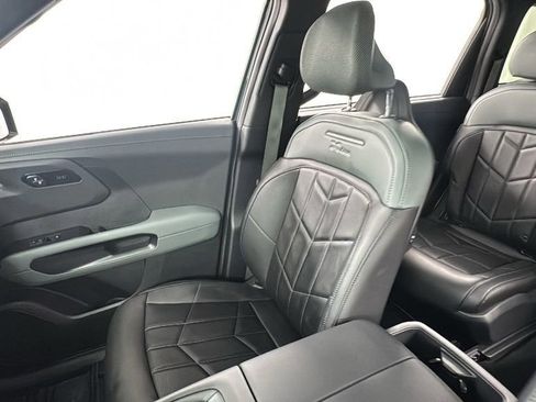 New 2027 Kia Telluride SX X-Line image 13