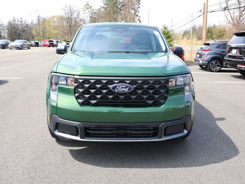 Used 2025 Ford Maverick XLT w/ Equipment Group 302A AWD/4WD image 2