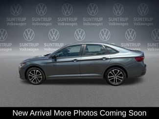 Used 2025 Volkswagen Jetta Sport FWD video 2