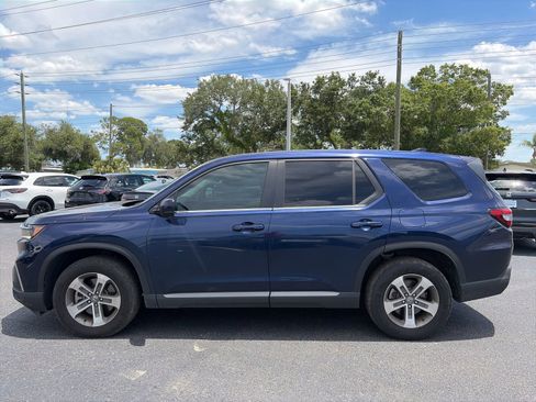 Used 2023 Honda Pilot EX-L image 4