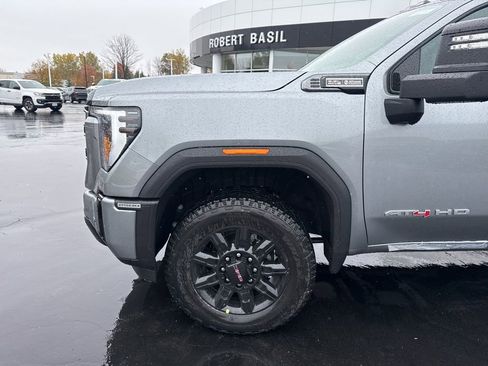 New 2026 GMC Sierra 2500 AT4 w/ AT4 Premium Plus Package image 5