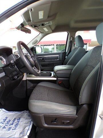 Used 2020 RAM 1500 Warlock AWD/4WD image 13
