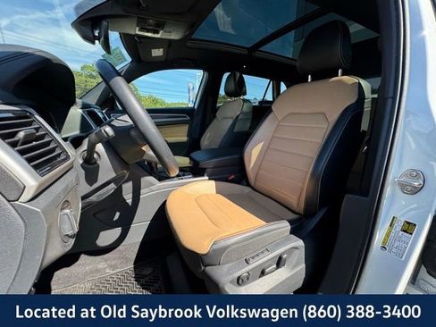 Certified 2022 Volkswagen Atlas Cross Sport SEL Premium R-Line image 30