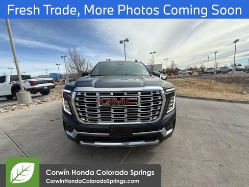 Used 2025 GMC Yukon XL Denali image 5
