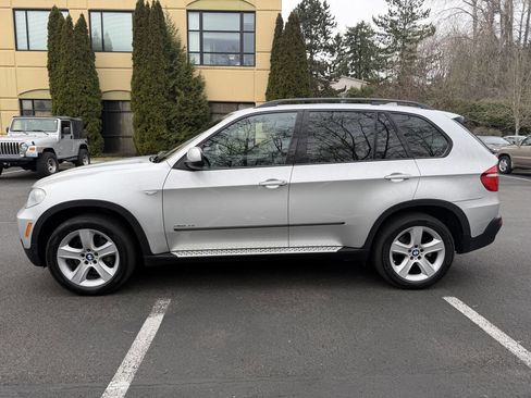 Used 2009 BMW X5 xDrive30i image 10