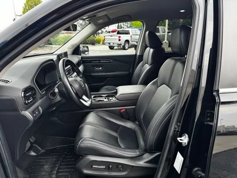 Used 2023 Honda Pilot EX-L image 18