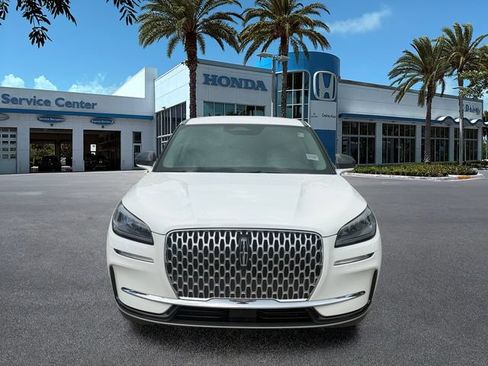 Used 2025 Lincoln Corsair FWD image 3