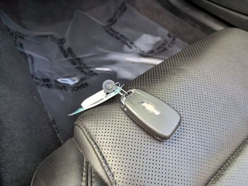 Used 2019 Chevrolet Camaro SS RWD image 30