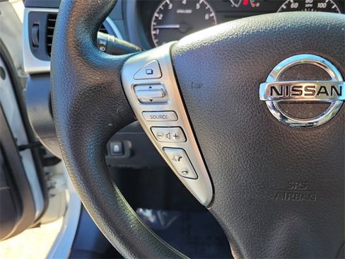 Used 2017 Nissan Sentra S image 13