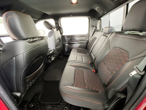 Used 2022 RAM 1500 Big Horn w/ Built-to-serve Edition image 23