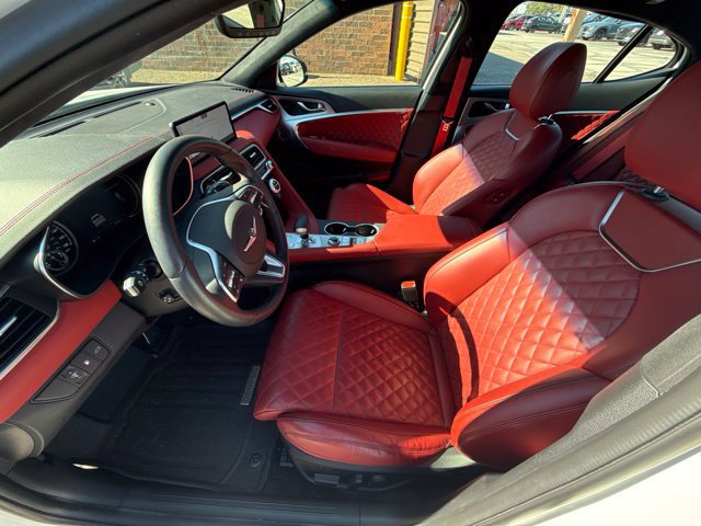 Used 2022 Genesis G70 3.3T Launch Edition AWD/4WD image 5