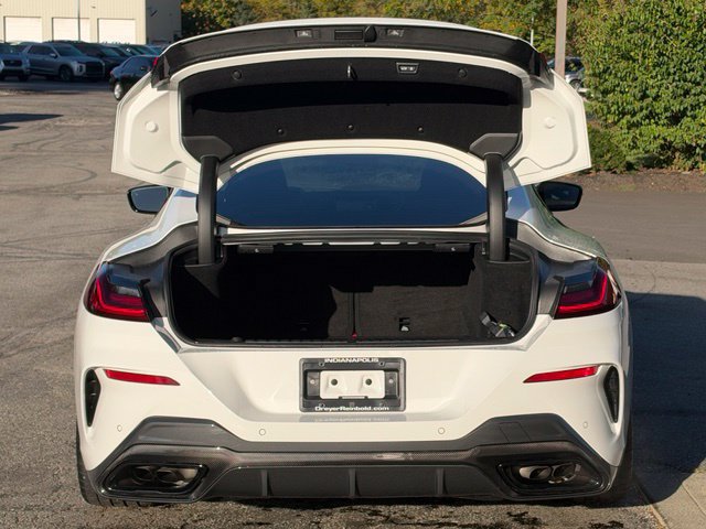 Used 2022 BMW M850i xDrive Coupe w/ M Carbon Exterior Package AWD/4WD image 29