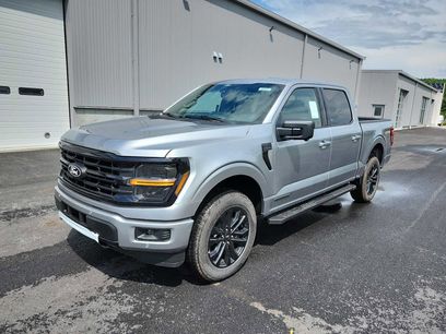 New 2025 Ford F150 XLT w/ Equipment Group 302A MID