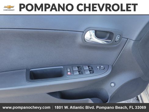 Used 2011 Chevrolet Malibu LT image 20