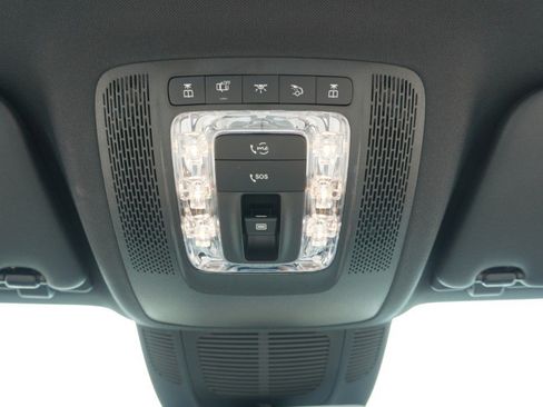 Used 2025 Mercedes-Benz GLE 350 4MATIC image 29