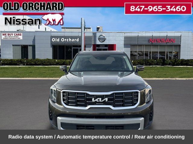 Used 2023 Kia Telluride S w/ S Sunroof Package AWD/4WD image 2