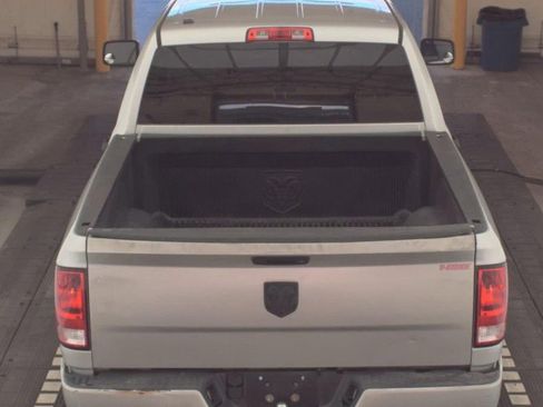 Used 2015 RAM 1500 Express image 10