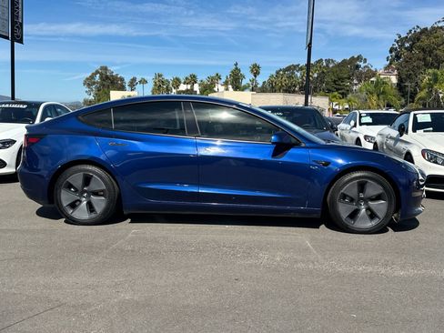 Used 2021 Tesla Model 3 Long Range image 2