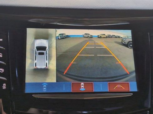 Certified 2020 Cadillac Escalade Premium Luxury image 15