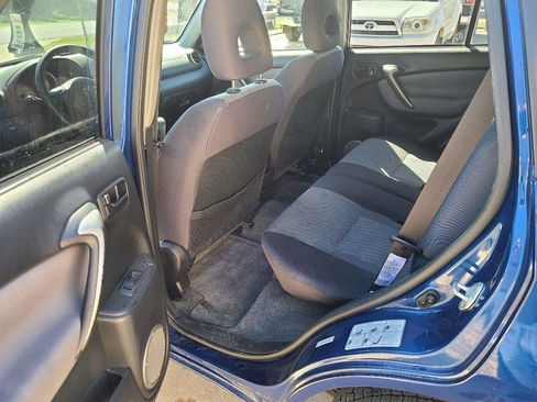 Used 2004 Toyota RAV4 2WD image 11