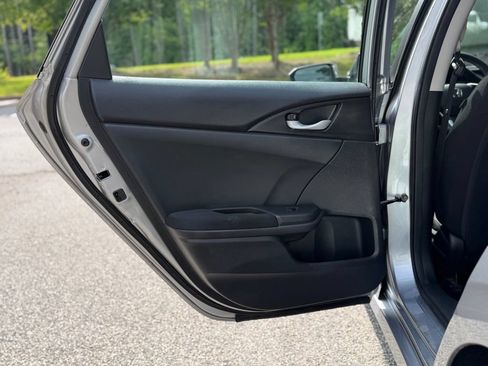 Used 2017 Honda Civic EX image 12