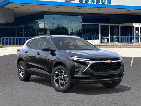New 2026 Chevrolet Trax LT FWD image 7