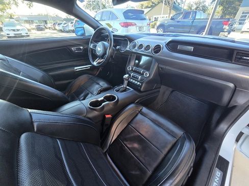 Used 2021 Ford Mustang GT Premium w/ GT Performance Package image 39