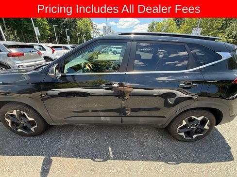 Used 2025 Kia Seltos EX w/ EX Sunroof Package FWD image 4