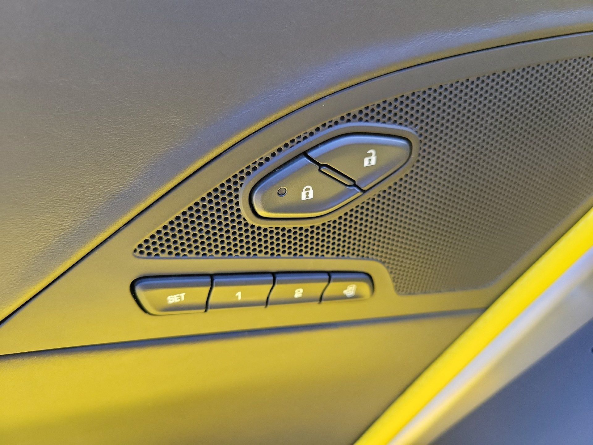 Used 2019 Chevrolet Corvette Z06 RWD image 20