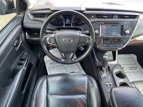 Used 2015 Toyota Avalon XLE Touring image 5