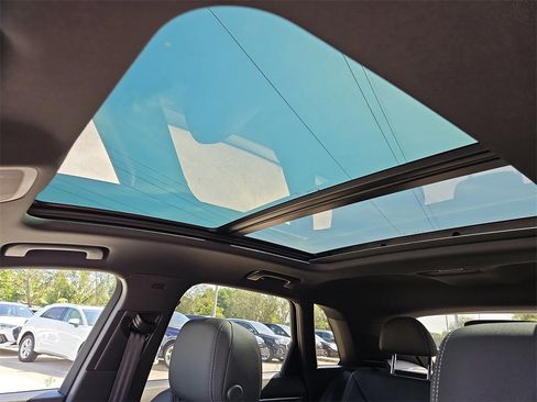 New 2025 Audi Q3 2.0T Premium image 31