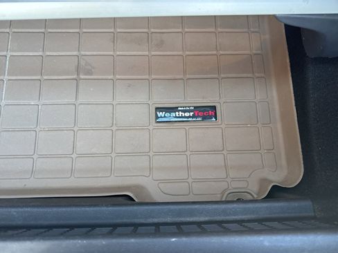 Used 2017 MINI Cooper 4-Door Hardtop image 41