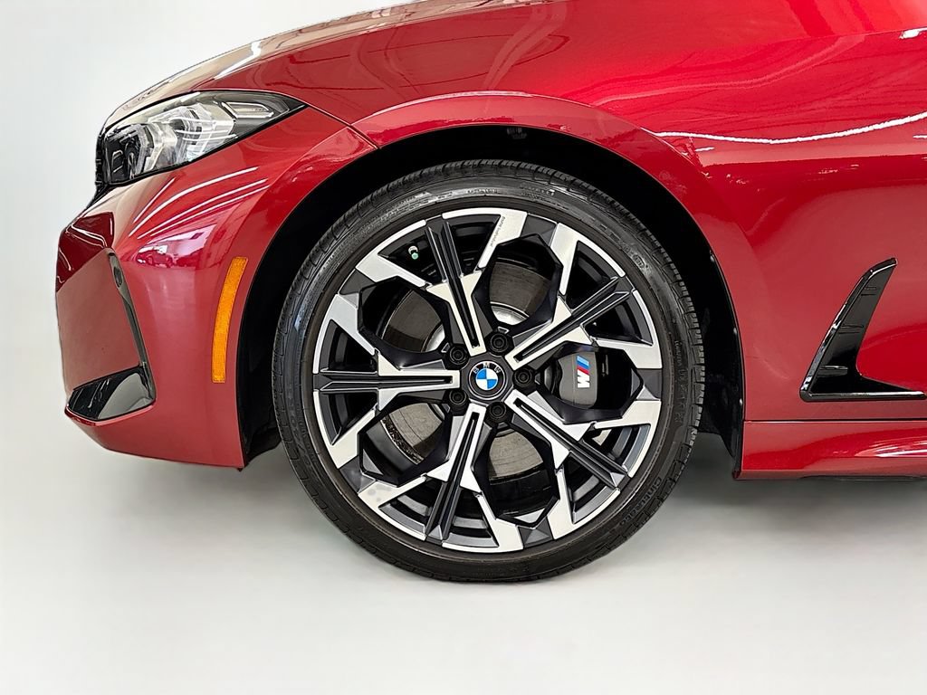 Used 2025 BMW 330i Sedan w/ M Sport Package RWD image 26
