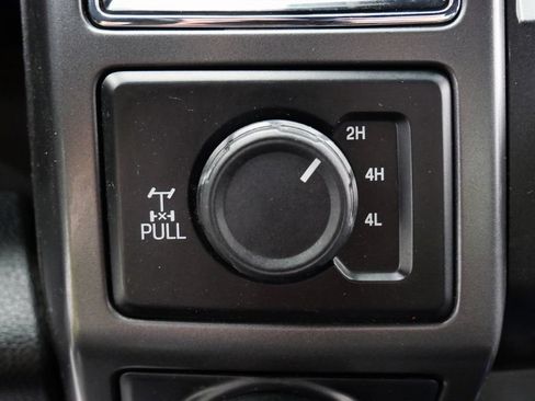 Used 2019 Ford F150 XLT w/ Equipment Group 301A Mid AWD/4WD image 29