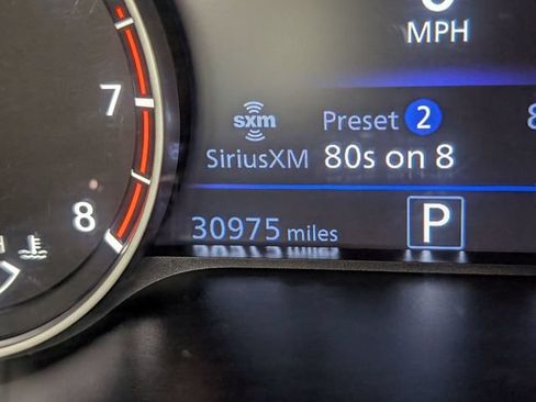 Used 2025 Nissan Altima 2.5 SV FWD image 18