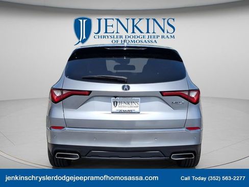 Used 2023 Acura MDX FWD w/ Technology Package image 6