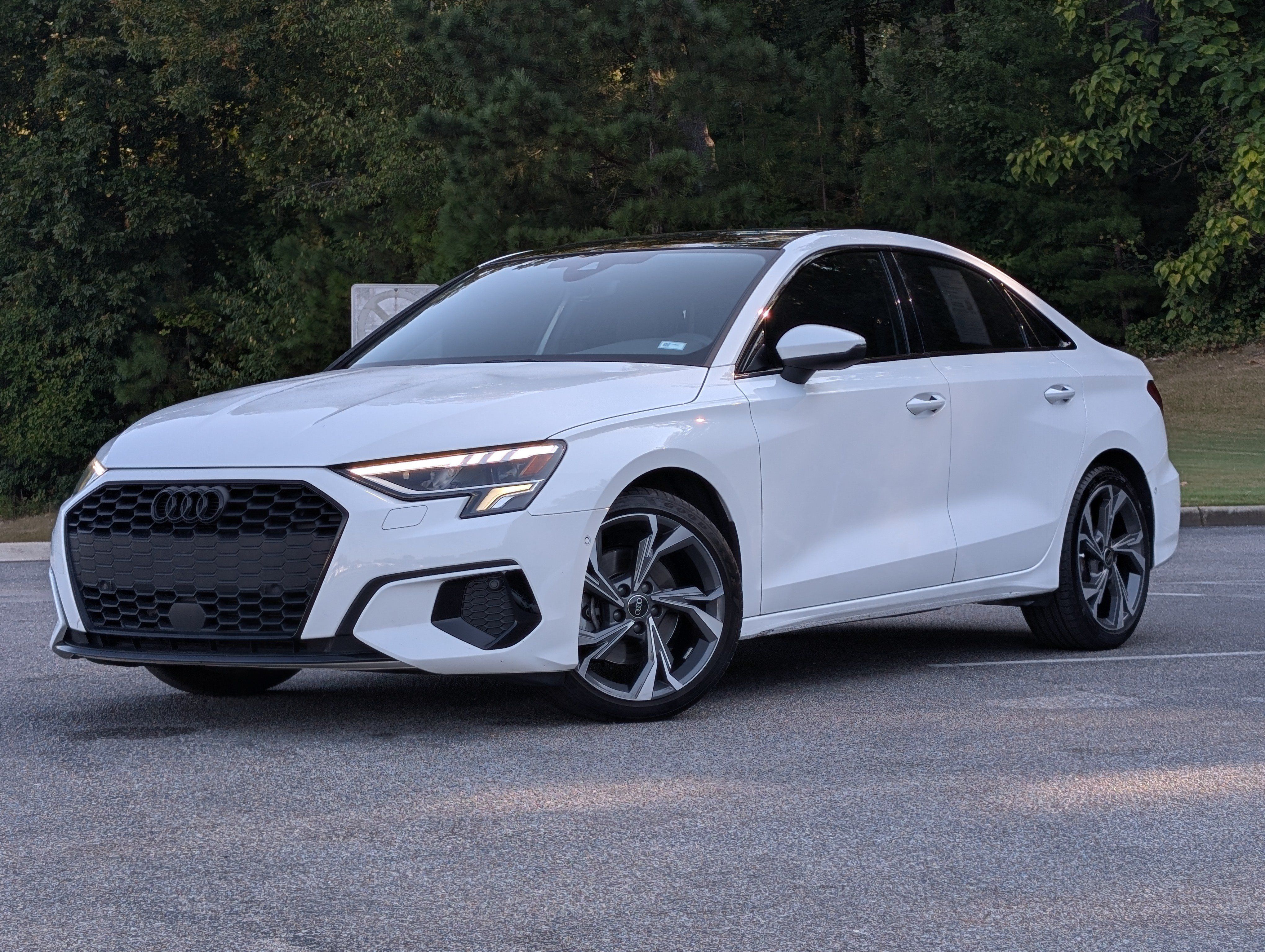 Used 2023 Audi A3 2.0T Premium w/ Convenience Package FWD image 4