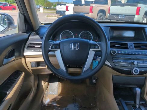Used 2012 Honda Accord LX image 15