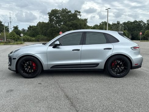 Used 2023 Porsche Macan S AWD/4WD image 7