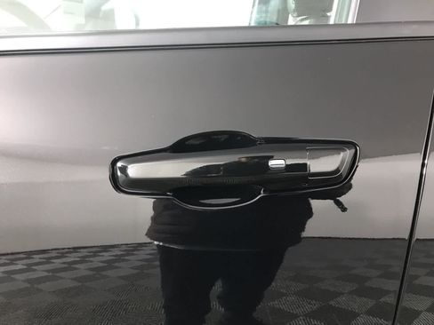 New 2026 Chevrolet Equinox LT w/ Midnight Edition image 6