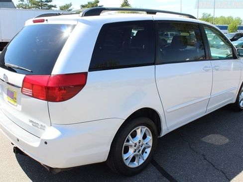 Used 2005 Toyota Sienna XLE Limited AWD/4WD image 39