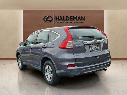 Used 2016 Honda CR-V LX image 4