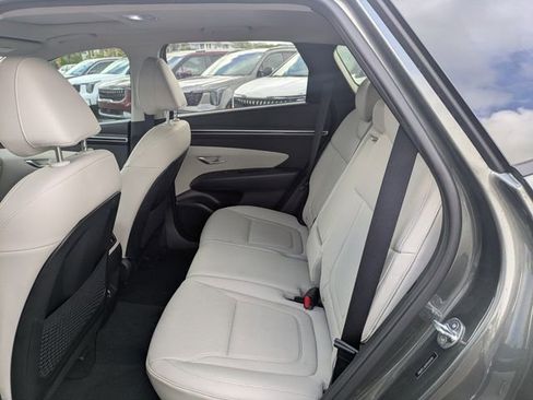 Used 2023 Hyundai Tucson SEL w/ Convenience Package AWD/4WD image 14