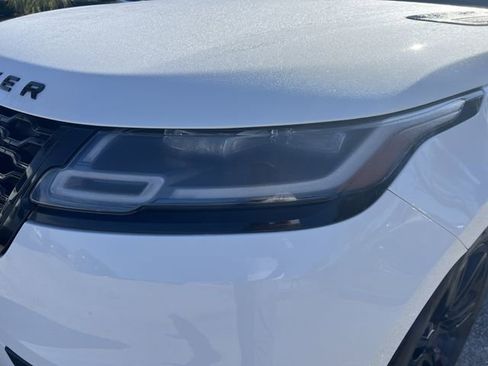 Used 2022 Land Rover Range Rover Velar R-Dynamic S image 9