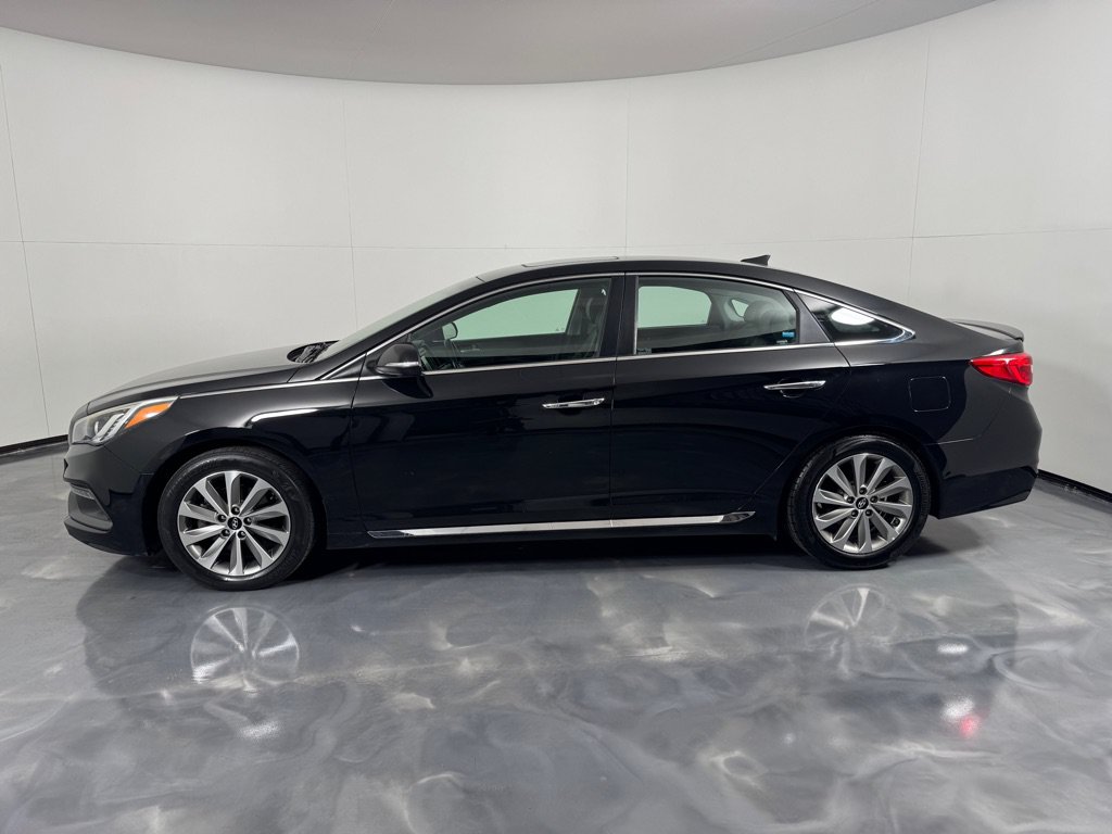 Used 2017 Hyundai Sonata Sport w/ Value Edition Package 02 FWD image 8