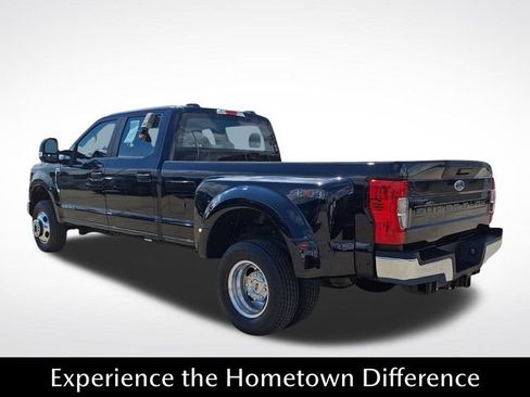 Used 2020 Ford F350 XL w/ STX Appearance Package AWD/4WD image 4