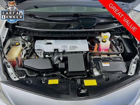 Used 2013 Toyota Prius V Two FWD image 27