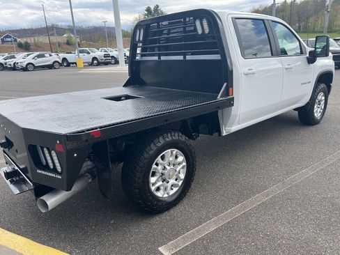 Used 2023 Chevrolet Silverado 2500 LT image 7