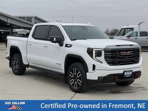 Certified 2024 GMC Sierra 1500 AT4 w/ Technology Package AWD/4WD image 2